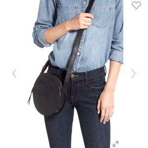 COPY - Madewell Simple Circle Crossbody Bag